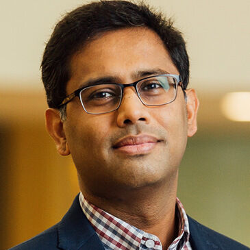 Shantanu-Singh-headshot.jpg